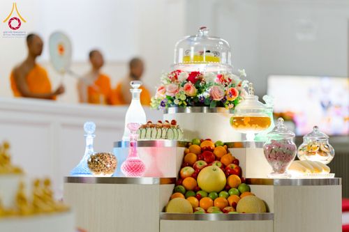 ภาพ No.232740:วันอาทิตย์ที่ 6 กรกฏาคม พ.ศ. 2568 พิธีบูชาข้าวพระ ณ วัดพระธรรมกายนอร์ธสวีเดน