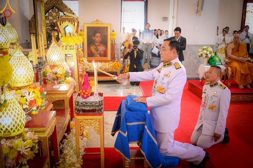 ภาพ No.214753:พิธีต้อนรับสัญญาบัตร พัดยศ พระราชวิเทศวชิรเวที (บัณฑิต วรปญฺโญ) เจ้าอาวาสวัดพระธรรมกายสกอตแลนด์ สหราชอาณาจักร ผู้ช่วยเจ้าอาวาสวัดพระธรรมกาย ณ อุโบสถพระไตรปิฏก วัดพระธรรมกาย