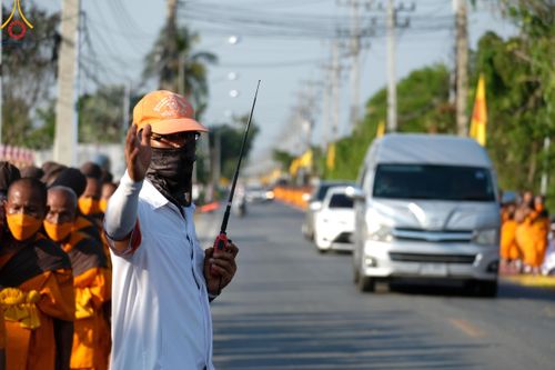 ภาพ No.116933:V.16 เป็นทีม การเตรียมงาน เก็บงาน การรับบุญของเจ้าหน้าที่หน่วยงานต่างๆ เพื่อโครงการธรรมยาตรา กตัญญูบูชามหาปูชนียาจารย์ พระมงคลเทพมุนี (สด จนฺทสโร) พระผู้ปราบมาร อนุสรณ์สถาน 7 แห่ง ปีที่ 12 ระหว่างวันที่ 2 - 31 มกราคม พ.ศ. 2567