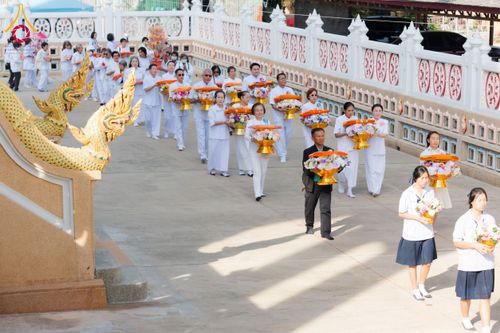 ภาพ No.196565:พิธีทอดผ้าป่าทำนุบำรุงศาสนสถาน ณ วัดไทยเจริญ ตำบลบางขุนกอง อำเภอบางกรวย จังหวัดนนทบุรี  ในโครงการธรรมยาตรา กตัญญูบูชา มหาปูชนียาจารย์ พระมงคลเทพมุนี(สด จนฺทสโร) พระผู้ปราบมาร อนุสรณ์สถาน 7 แห่ง ปีที่ 13 วันที่ 17 มกราคม พ.ศ. 2568