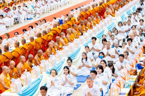 ภาพ No.238803:วันเสาร์ที่ 16 สิงหาคม พ.ศ. 2568 งานบุญประจำปี ครั้งที่ 20 พิธีทักษิณานุปทานแด่บรรพชน ตระกูลผ่องสวัสดิ์และหมู่ญาติที่ล่วงลับไปแล้ว ณ พระมหาเจดีย์ทัตตชีโว ศูนย์อบรมเยาวชนกาญจนบุรี