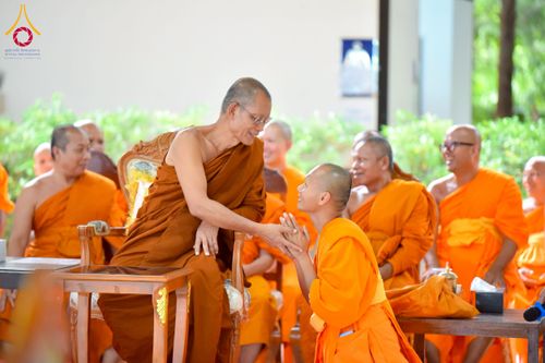 ภาพ No.230512:วันอาทิตย์ที่ 29 มิถุนายน พ.ศ. 2568  งานสัมมนาคณะสงฆ์จังหวัดอำนาจเจริญ โครงการกฐินสามัคคีทั่วไทย 30,000 วัด บูชาธรรม 81 ปี หลวงพ่อธัมมชโย และพิธีถวายสังฆทาน 409 วัด ครบรอบ 9 ปี ณ ธุดงคสถานอำนาจเจริญ