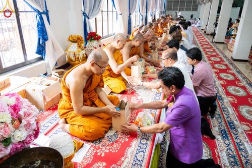 ภาพ No.94262:พิธีทอดกฐินสามัคคีทั่วไทย 5,000 วัด ณ วัดกล้าชอุ่ม จ.ปทุมธานี วันที่ 12 พฤศจิกายน พ.ศ. 2566