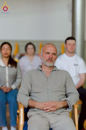 ภาพ No.232648:วันเสาร์ที่ 5 กรกฎาคม พ.ศ. 2568 Candlelight meditation & Vigil พิธีจุดเทียนให้สว่าง สู่ทางสงบ ณ วัดพระธรรมกายนอร์ธสวีเดน