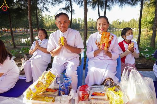 ภาพ No.104983:พิธีตักบาตรพระ ๑,๐๐๐ รูป ฉลองเมืองลำปาง ๑,๓๔๓ ปี วันเสาร์ที่ ๓๐ ธันวาคม พ.ศ. ๒๕๖๖ ณ ศูนย์ปฏิบัติธรรมลำปาง อำเภอเมือง จังหวัดลำปาง