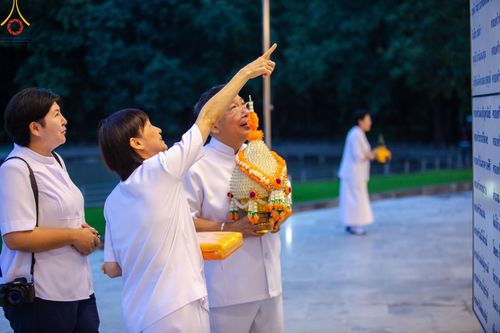ภาพ No.156645:พิธีบรรพชาอุปสมบท ธรรมทายาท โครงการอุปสมบทหมู่บูชาธรรมครบรอบ 107 ปี วันครูผู้ค้นพบวิชชาธรรมกาย ณ โบสถ์พระไตรปิฏก วัดพระธรรมกาย วันเสาร์ที่ 14 กันยายน พ.ศ. 2567