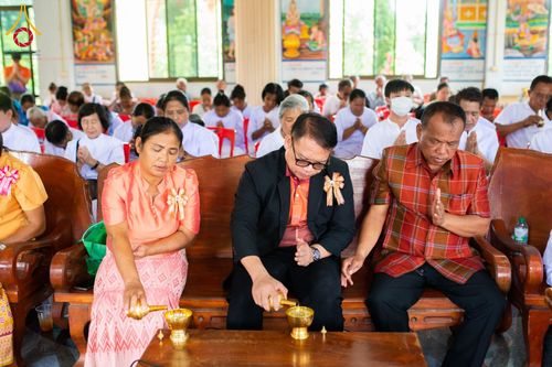 ภาพ No.177279:พิธีทอดกฐิน ณ วัดท่าลี่ ต.เมืองพลับพลา อ.ห้วยแถลง จ.นครราชสีมา ในโครงการทอดกฐินสามัคคีทั่วไทย 30,000 วัด บูชาธรรม 80 ปี หลวงพ่อธัมมชโย โดยคณะศิษยานุศิษย์วัดพระธรรมกาย วันที่ 31 ตุลาคม พ.ศ. 2567