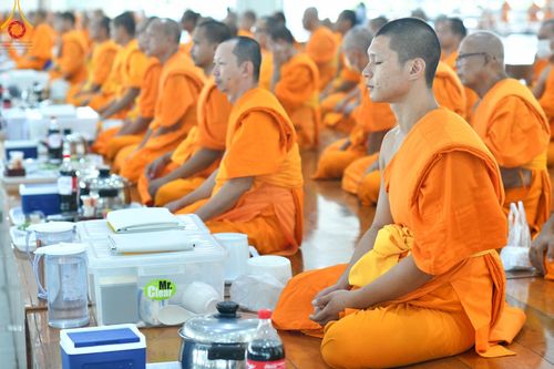 ภาพ No.182397:พิธีถวายภัตตาหารเมนูสวรรค์ "เพื่อการบรรลุธรรม" วันเสาร์ที่ 14 ธันวาคม พ.ศ. 2567 ณ หอฉันคุณยายอาจารย์ฯ วัดพระธรรมกาย