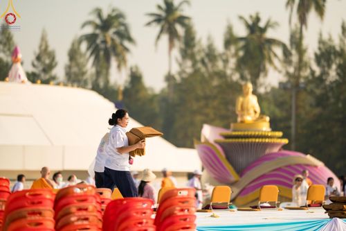 ภาพ No.113387:V.12 พลังหมู่ การเตรียมงาน เก็บงาน การรับบุญของเจ้าหน้าที่หน่วยงานต่างๆ เพื่อโครงการธรรมยาตรา ปีที่ 12 ระหว่างวันที่ 2 - 31 มกราคม พ.ศ. 2567