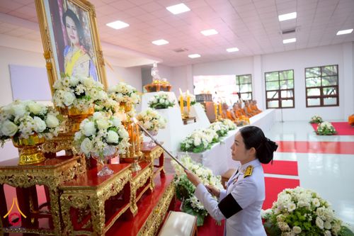 ภาพ No.262461:วันที่ 30 ตุลาคม พ.ศ. 2568 พสกนิกรอำเภอคลองหลวง จัดพิธีบำเพ็ญกุศลสัตตมวาร ถวายพระราชกุศลแด่สมเด็จพระพันปีหลวง ณ วัดพระธรรมกาย