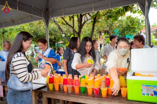 ภาพ No.273911:วันที่ 1 พฤศจิกายน พ.ศ. 2568 พิธีทอดกฐินสามัคคีทั่วไทย ณ วัดศีลขันธาราม อ.โพธิ์ทอง จ.อ่างทอง โดยคณะศิษยานุศิษย์ บูชาธรรม 81 ปี หลวงพ่อธัมมชโย