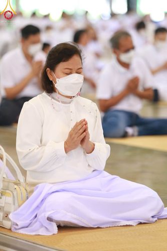 ภาพ No.86098:พิธีจุดเทียนใจ ไฟนิรันดร์ อนันตชัย วันอาทิตย์ที่ 20 สิงหาคม พ.ศ. 2566 ณ สภาธรรมกายสากล วัดพระธรรมกาย