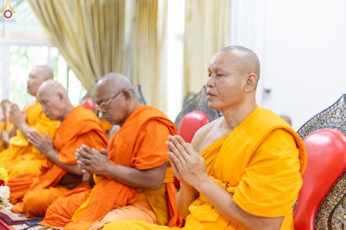 ภาพ No.262933:วันที่ 22 ตุลาคม พ.ศ. 2568 พิธีทอดกฐินสามัคคีทั่วไทย 30,000 วัด โดยคณะศิษยานุศิษย์ บูชาธรรม 81 ปี หลวงพ่อธัมมชโย ณ ธุดงคสถานทรงธรรมกำแพงเพชร ต.ทรงธรรม อ.เมือง จ.กำแพงเพชร