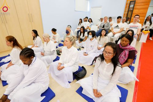 ภาพ No.95633:พิธีทอดกฐินสามัคคี เพื่อสถาปนาวัดพุทธเคปทาวน์ ประเทศสาธารณรัฐแอฟริกาใต้ วันอาทิตย์ที่ 19 พฤศจิกายน พ.ศ. 2566