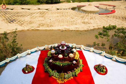 ภาพ No.139325:Photo Story  มหัศจรรย์วัดดงดินแดง Episode 7 พระภิกษุ-สามเณร ในโครงการบรรพชาอุปสมบทหมู่  กว่า 500 รูป ศีลจาริณีและสาธุชนกว่า 500 คน ร่วมพิธีบูชาข้าวพระ วัดดงดินแดง ต.ม่อนจอง อ.อมก๋อย จ.เชียงใหม่ วันอาทิตย์ที่ 7 เมษายน พ.ศ.2567