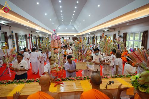 ภาพ No.168948:พิธีทอดกฐินสามัคคีซื้อที่ดินและสร้างเสนาสนะทุกสิ่ง ณ ศูนย์ปฏิบัติธรรมลำปาง อ.เมืองลำปาง จ.ลำปาง วันพุธที่ 23 ตุลาคม พ.ศ. 2567