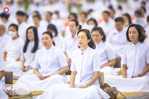 ภาพ No.126605:พิธีบูชาข้าวพระ ในวันอาทิตย์ต้นเดือนที่ 3 มีนาคม พ.ศ. 2567 ณ วัดพระธรรมกาย จ.ปทุมธานี