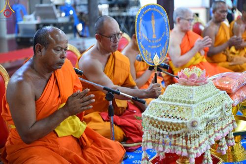 ภาพ No.98320:พิธีทอดกฐินสามัคคีทั่วไทย 5,000 วัด ณ วัดหนองขาม ตำบลห้วยทรายเหนือ อำเภอชะอำ จังหวัดเพชรบุรี วันที่ 24 พฤศจิกายน พ.ศ. 2566