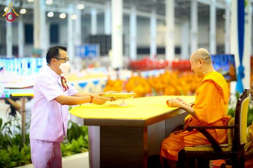 ภาพ No.127051:พิธีมอบใบประกาศเกียรติคุณองค์กรนานาชาติ และหน่วยงานที่ชักชวนคนร่วมโครงการนั่งสมาธิเพื่อสันติภาพโลกมากที่สุด วันอาทิตย์ที่ 1 มีนาคม พ.ศ. 2567 ณ สภาธรรมกายสากล วัดพระธรรมกาย