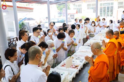 ภาพ No.115617:พิธีถวายภัตตาหารเป็นสังฆทาน แด่คณะพระธรรมยาตรา ปีที่ 12 วันที่ 20 มกราคม พ.ศ. 2567 ณ วัดโบสถ์(บน) บางคูเวียง จ.นนทบุรี
