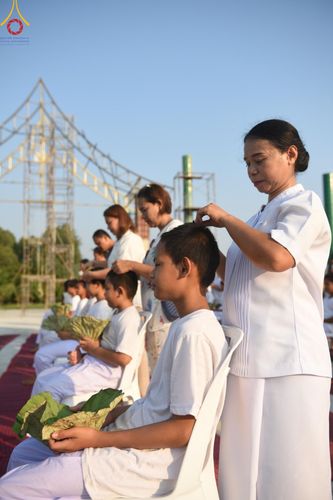ภาพ No.133195:พิธีตัดปอยผม ธรรมทายาท โครงการสามเณรฟื้นฟูพระพุทธศาสนาทั่วไทย ณ ศูนย์ปฏิบัติธรรมวิหารแดง ตำบลเจริญธรรม อำเภอวิหารแดง จ.สระบุรี  วันที่ 31  มีนาคม พ.ศ. 2567