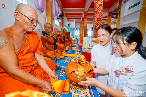 ภาพ No.253302:วันที่ 12 ตุลาคม พ.ศ. 2568 พิธีทอดกฐินสามัคคีทั่วไทย 30,000 วัด โดยคณะศิษยานุศิษย์ บูชาธรรม 81 ปี หลวงพ่อธัมมชโย ณ วัดห้วยทรายทอง จ.ราชบุรี