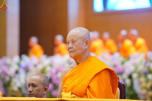 ภาพ No.124621:พิธีมอบโล่วัชรเกียรติยศ โครงการตอบปัญหาศีลธรรมเพื่อสันติภาพโลก (World-PEC) ต่างประเทศ ครั้งที่ 17 ณ ห้องแก้วสารพัดนึก 1 วัดพระธรรมกาย ในวันมาฆบูชา เสาร์ที่ 24 กุมภาพันธ์ พ.ศ. 2567
