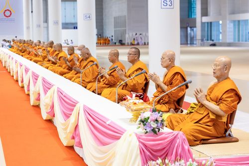 ภาพ No.57937:พิธีมุทิตาสักการะพระสังฆาธิการ ผู้ที่ได้รับพระราชทานเลื่อนและตั้งสมณศักดิ์ ปีพุทธศักราช 2567 วันอาทิตย์ที่ 28 เมษายน พ.ศ. 2567 ณ วัดพระธรรมกาย จ.ปทุมธานี