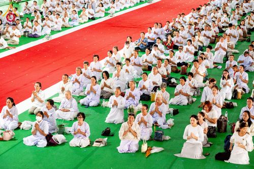 ภาพ No.250266:วันอังคารที่ 7 ตุลาคม พ.ศ. 2568 พิธีทอดผ้าป่าเพื่อสร้าง "ลานอเนกประสงค์พญานาค 4 ตระกูล" ณ พุทธอุทยานนานาชาติ อ.โพนพิสัย จ.หนองคาย