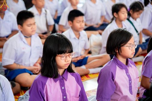 ภาพ No.192256:พิธีทอดผ้าป่าทำนุบำรุงศาสนสถาน ณ วัดเทพพล แขวงบางพรม เขตตลิ่งชัน กรุงเทพมหานคร ในโครงการธรรมยาตรา กตัญญูบูชา มหาปูชนียาจารย์ พระมงคลเทพมุนี(สด จนฺทสโร) พระผู้ปราบมาร อนุสรณ์สถาน 7 แห่ง ปีที่ 13 วันที่ 9 มกราคม พ.ศ. 2568