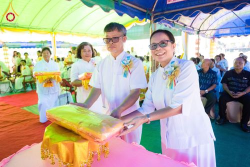 ภาพ No.175455:พิธีทอดกฐินสามัคคี ณ ศูนย์ปฏิบัติธรรมแก้วมงคลสกลนคร(หนองหาร) ต.ท่าแร่ อำเภอเมือง จังหวัดสกลนคร วันที่ 15 พฤศจิกายน พ.ศ. 2567