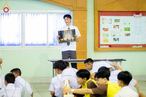 ภาพ No.184343:กิจกรรมวันรวมพลังเด็กดี V-Star ผู้นำฟื้นฟูศีลธรรมโลก ในวันที่ 11 ธันวาคม พ.ศ. 2567 ณ วิทยาลัยเทคโนโลยีบริหารธุรกิจ จังหวัดชัยภูมิ