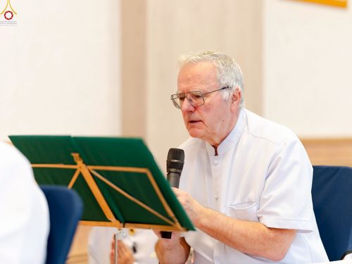 ภาพ No.254074:วันที่ 12 ตุลาคม พ.ศ. 2568 พิธีทอดกฐินวัดพระธรรมกายบูโรส ประเทศสวีเดน