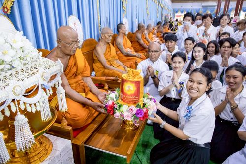 ภาพ No.264109:วันที่ 23 ตุลาคม พ.ศ. 2568 พิธีทอดกฐินสามัคคีทั่วไทย 30,000 วัด โดยคณะศิษยานุศิษย์ บูชาธรรม 81 ปี หลวงพ่อธัมมชโย ณ วัดบ่อน้ำจืด อ.กำแพงแสน จ.นครปฐม