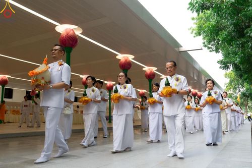 ภาพ No.136256:พิธีอุปสมบทสามเณรเตรียมสถาบันธรรมชัย รุ่นที่ 21 ณ โบสถ์พระไตรปิฏก วัดพระธรรมกาย วันเสาร์ที่ 4 พฤษภาคม พ.ศ.2567
