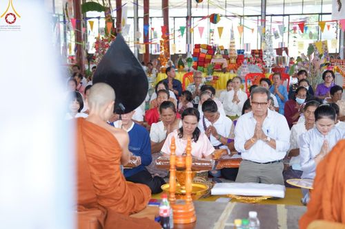 ภาพ No.168488:พิธีทอดกฐิน ณ วัดป่าศรีสุวรรณ จ.ชัยภูมิ ในโครงการกฐินสามัคคีทั่วไทย 30,000 วัด บูชาธรรม 80 ปี หลวงพ่อธัมมชโย โดยคณะศิษยานุศิษย์วัดพระธรรมกาย วันที่ 20 ตุลาคม พ.ศ. 2567