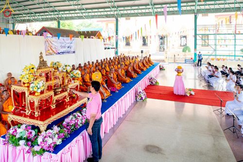 ภาพ No.199241:พิธีทอดผ้าป่าทำนุบำรุงศาสนสถาน ณ วัดลำพญา ตำบลลำพญา อำเภอบางเลน จังหวัดนครปฐม ในโครงการธรรมยาตรา กตัญญูบูชา มหาปูชนียาจารย์ พระมงคลเทพมุนี(สด จนฺทสโร) พระผู้ปราบมาร อนุสรณ์สถาน 7 แห่ง ปีที่ 13 วันที่ 21 มกราคม พ.ศ. 2568