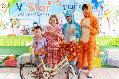 ภาพ No.104848:วันรวมพลังเด็กดี V-star ผู้นำฟื้นฟูศีลธรรมโลก เชียงใหม่ ลำพูน ลำปาง วันที่ 9 ธันวาคม พ.ศ. 2566 ณ ศูนย์ปฏิบัติธรรมดอยหล่อ อ.ดอยหล่อ จ.เชียงใหม่