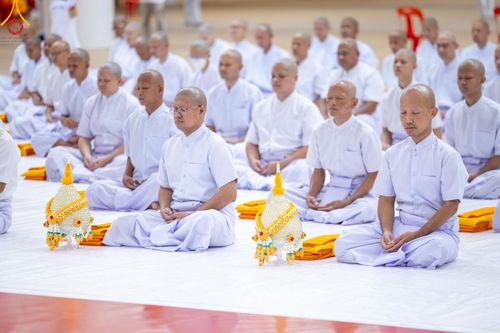 ภาพ No.217173:วันเสาร์ที่ 12 เมษายน พ.ศ. 2568 พิธีบรรพชา พิธีขอศีลและขอนิสสัย พิธีมอบบาตร ในโครงการอุปสมบทหมู่ บูชาธรรมหลวงพ่อธัมมชโย, โครงการธรรมทายาท ระดับอุดมศึกษา รุ่นที่ 52 ,  โครงการบวชพระนานาชาติ AEC & WAB CEO รุ่นที่ 4 ณ วัดพระธรรมกาย