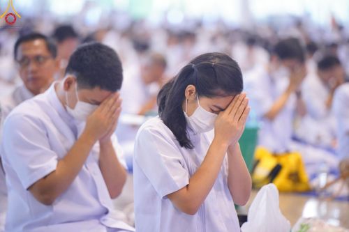 ภาพ No.126497:พิธีตักบาตร ในวันอาทิตย์ต้นเดือนที่ 3 มีนาคม พ.ศ. 2567 ณ บ้านแก้วเรือนทองคุณยายฯ วัดพระธรรมกาย