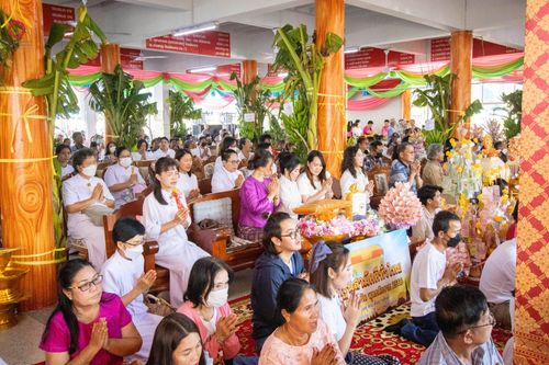 ภาพ No.96016:พิธีทอดกฐินสามัคคีทั่วไทย 5,000 วัด ณ วัดนพรัตนาราม จ.ปทุมธานี วันที่ 19 พฤศจิกายน พ.ศ. 2566