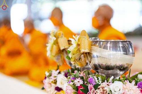 ภาพ No.123716:พิธีถวายโคมมาฆประทีป น้อมถวายเป็นพุทธบูชา แด่คณะพระภิกษุ สามเณร  ณ วัดพระธรรมกาย จ.ปทุมธานี วันเสาร์ที่ 17 กุมภาพันธ์ พ.ศ. 2567