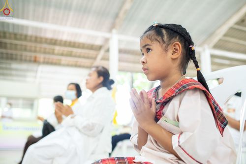 ภาพ No.86648:พิธีเจริญพระพุทธมนต์ถวายพระพรชัยมงคลแด่ สมเด็จพระนางเจ้าสิริกิติ์ พระบรมราชินีนาถ พระบรมราชชนนีพันปีหลวง พระบาทสมเด็จพระวชิรเกล้าเจ้าอยู่หัว และสมเด็จพระนางเจ้าฯ พระบรมราชินี วันจันทร์ที่ ๒๘ สิงหาคม พ.ศ. ๒๕๖๖ ณ มณฑลพิธีฯ อาคารโถงช้างฯ วัดพระธรรมกาย