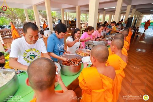 ภาพ No.93762:กิจกรรมสามเณร ศูนย์ปฏิบัติธรรมสวนผึ้ง จ.ราชบุรี ในโครงการบรรพชาสามเณรฟื้นฟูพระพุทธศาสนาทั่วไทย