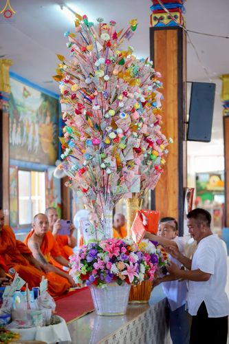 ภาพ No.269736:วันที่ 25 ตุลาคม พ.ศ. 2568 พิธีทอดกฐินสามัคคีทั่วไทย ณ วัดป่าแดง ต.ป่าแดง  อ.ชาติตระการ จ.พิษณุโลก โดยคณะศิษยานุศิษย์ บูชาธรรม 81 ปี หลวงพ่อธัมมชโย