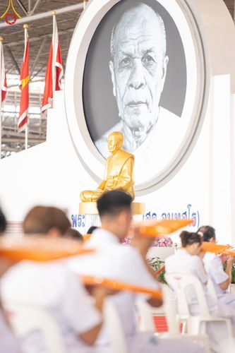 ภาพ No.154480:พิธีทอดผ้าป่าสมทบกฐินวัดพระธรรมกาย และสมทบกฐิน 30,000 วัดทั่วไทย ครั้งที่ 2 ณ สภาธรรมกายสากล วัดพระธรรมกาย วันอังคารที่ 17 กันยายน พ.ศ. 2567