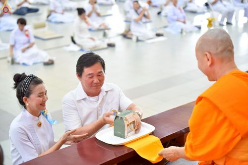 ภาพ No.231587:วันศุกร์ที่ ๔ กรกฎาคม พ.ศ. ๒๕๖๘ พิธีถวายกองทุนสัมมนาคณะสงฆ์ภาคตะวันออก (ภาค ๑๒, ๑๓) เพื่อฟื้นฟูพระพุทธศาสนา ภายใต้โครงการทอดกฐินสามัคคี ๓๐,๐๐๐ วัดทั่วไทย ประจำปี พ.ศ. ๒๕๖๘ ณ ศูนย์การศึกษาเขาแก้วเสด็จ จ.ปราจีนบุรี