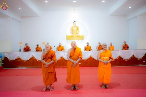 ภาพ No.142346:พิธีทอดผ้าป่าเพื่องานพระพุทธศาสนา , พิธีเจริญพระพุทธมนต์ , พิธีถวายสังฆทานแด่คณะสงฆ์ น้อมบูชาธรรม 80 ปี หลวงพ่อธัมมชโย และครบรอบ 12 ปี ธรรมอุทยานบ้านแป้ง อำเภอพรหมบุรี จังหวัดสิงห์บุรี ในวันเสาร์ที่ 22 มิถุนายน พ.ศ. 2567