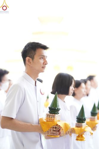 ภาพ No.141315:พิธีบรรพชาอุปสมบท โครงการอุปสมบทหมู่รุ่นผู้บริหาร รุ่นที่ 14 โครงการอุปสมบทหมู่ธรรมทายาท ระดับอุดมศึกษา รุ่นที่ 51 ภาคฤดูฝน ณ โบสถ์พระไตรปิฎก วัดพระธรรมกาย ในวันเสาร์ที่ 15 มิถุนายน พ.ศ. 2567