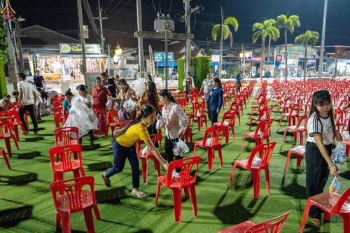 ภาพ No.282450:วันที่ 19 -20 ธันวาคม พ.ศ.2568 เบื้องหลังความสำเร็จ ของการจัดงานตักบาตร พระ 10,000 รูป Skywalk กาญจนบุรี